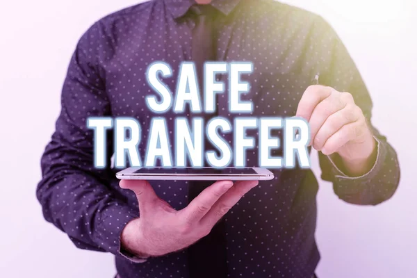 Text sign showing Safe Transfer. Word Written on Wire Transfers electronically Not paper based Transaction Presenting New Technology Ideas Discussing Technological Improvement — Foto Stock
