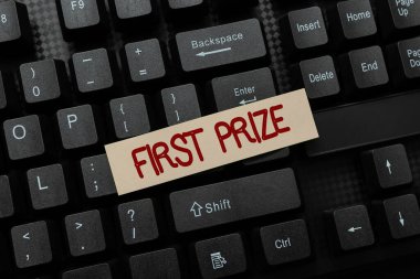 El yazısı, Birincilik Ödülü. Kavramsal fotoğraf en çok arzulanan ödül sadece genel kazanana sunulan Sosyal Medya Yorum Mesajı Yaratmak, Eğlenceli Sorular ve Cevaplar Yazmak