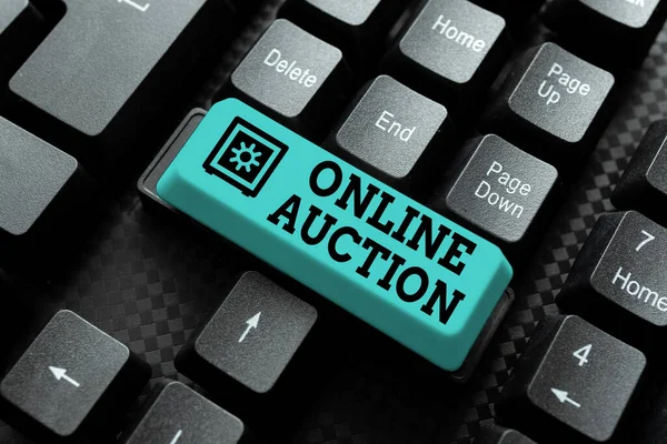 Text showing inspiration Online Auction. Internet Concept digitized sale event which item is sold to the highest bidder Typing Engineering Lessons And Lectures, Fixing Broken Technology Concept — 图库照片