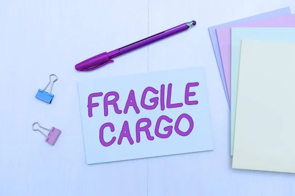 Sign displaying Fragile Cargo. Concept meaning Breakable Handle with Care Bubble Wrap Glass Hazardous Goods Flashy School Office Supplies, Teaching Learning Collections, Writing Tools, — Fotografia de Stock