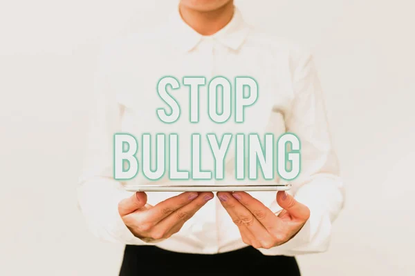 Text sign showing Stop Bullying. Internet Concept Fight and Eliminate this Aggressive Unacceptable Behavior Presenting New Technology Ideas Discussing Technological Improvement — Stockfoto