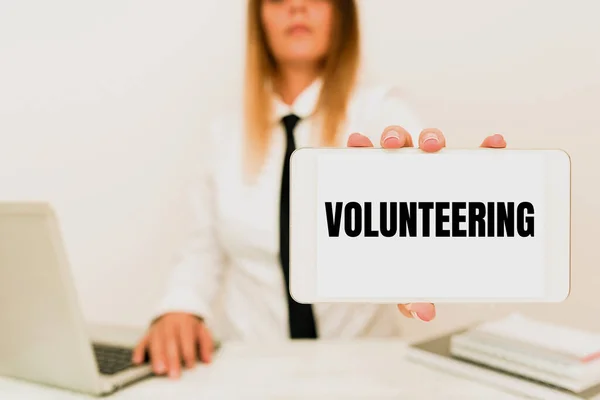 Text sign showing Volunteering. Business showcase Provide services for no financial gain Willingly Oblige Intern Starting A New Job Post, Student Presenting Report Studies — Fotografia de Stock