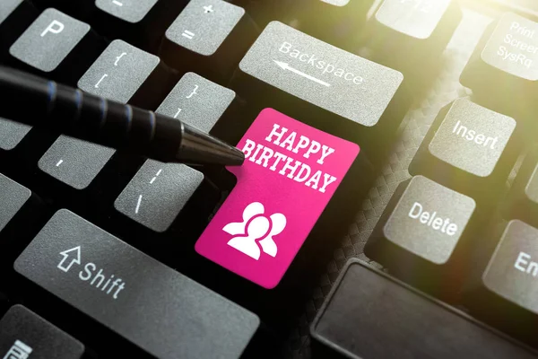 Hand writing sign Happy Birthday. Concept meaning The birth anniversary of a person is celebrated with presents Creating Computer Programming Services, Typing New Worksheet Data — Stock Photo, Image