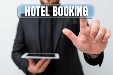 Otel rezervasyonunu gösteren mesaj tabelası. İş görüşmeleri İnternet Rezervasyonları Başkanlık Süiti De Luxe Misafirperverliği Yeni Teknoloji Fikirlerini Sunar Teknolojik Gelişmeyi Tartışma