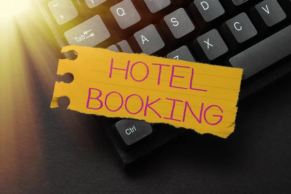 Handskrift skylt Hotel Booking. Affärsidé Online bokning Presidentsvit De Luxe Hospitality Skriva ny upplaga av informativ e-bok, Skapa ny webbplats innehåll — Stockfoto