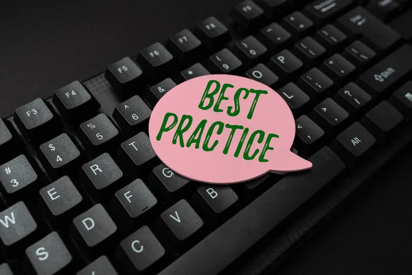 Zeichen mit Best Practice. Word for Method Systematic Touchstone Guidelines Framework Ethic Typing Hospital Records And Reports, Erstellung eines neuen E-Book-Leseprogramms — Stockfoto