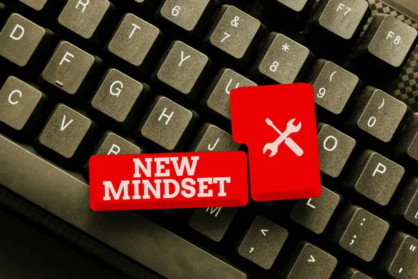 Text sign showing New Mindset. Conceptual photo freshly madeup thoughts and beliefs shaping a person s is mind Typing Image Descriptions And Keywords, Entering New Internet Website — Stockfoto