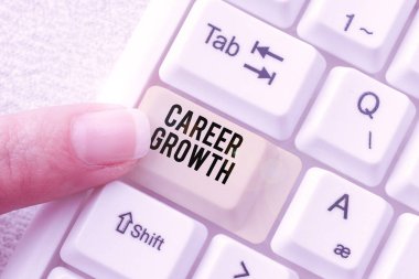 El yazısı tabelası Kariyer Büyümesi. İnternet Dosyaları Düzenleme, Çevrimiçi Forumları Filtreleme, Web Araştırma Fikirleri 'nde Geliştirme Hırsları Ekleme Motivasyon Süreci Hakkında Yazılan Sözcük