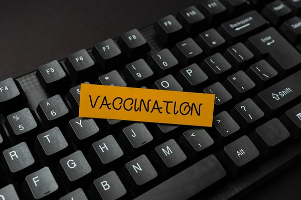 Writing displaying text Vaccination. Concept meaning Treatment which makes the body stronger against infection Typing Cooking Instructions And Ingredient Lists, Making Online Food Blog — Foto Stock