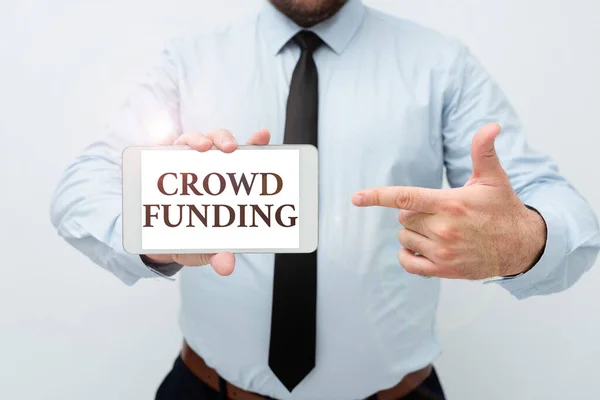 Texto que presenta Crowd Funding. Concepto significado Recaudación de Fondos Kickstarter Startup Pledge Platform Donaciones Presentando Nuevas Ideas Tecnológicas Discutiendo la Mejora Tecnológica — Foto de Stock