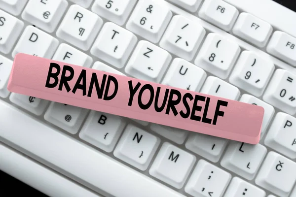 Légende du texte présentant Brand Yourself. Mot pour Développer une identité professionnelle unique Produit personnel Dactylographie Plans de leçon et de cours anticipés, Dactylographie Nouvelles pages d'article — Photo