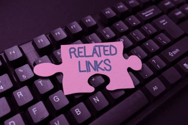 İlgili Bağlantıları gösteren metin. İş yaklaşımı Web sitesi içinde bir Web sayfası referans Hotlinks Soyut Bağlantılar Ders ve Ders Planları, Şarkı Sözleri Yeniden Yazılıyor