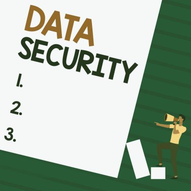 El yazısı veri güvenliği. İş Konsepti Gizlilik Diski Şifreleme Yedekleme Parola Koruyucu Adam Ayakta Duran Çizim Megafonu Boş Duvarı Gösteriyor.