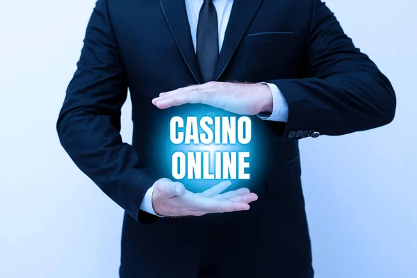 Writing displaying text Casino Online. Word for Computer Poker Game Gamble Royal Bet Lotto High Stakes Presenting New Plans And Ideas Demonstrating Planning Process — 图库照片