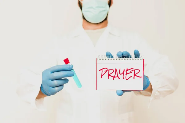 Εννοιολογική προσευχή λεζάντας. Επιχειρηματική προσέγγιση επίσημη αίτηση για βοήθεια ή έκφραση των ευχαριστιών που απευθύνονται στο Θεό Χημικός Εμφάνιση Ιατρικής Formula, Παρουσιάζοντας Εργαστηριακή Έρευνα — Φωτογραφία Αρχείου