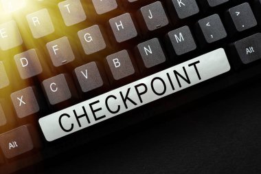 Metin Kontrol Noktası gösterimi yazılıyor. İş yaklaşımı, yolcuların güvenlik kontrollerine tabi olduğu, Yeni Eğitim Ders Kitabı, Eski Deneme Çevrimiçi Yeniden Yazma