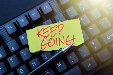 Metin işareti devam et diyor. Mevcut duruma rağmen normal yaşamaya devam etmek, Hastane Kayıtları ve Raporları yazmak, Yeni Ebook Okuma Programı yaratmak anlamına geliyor