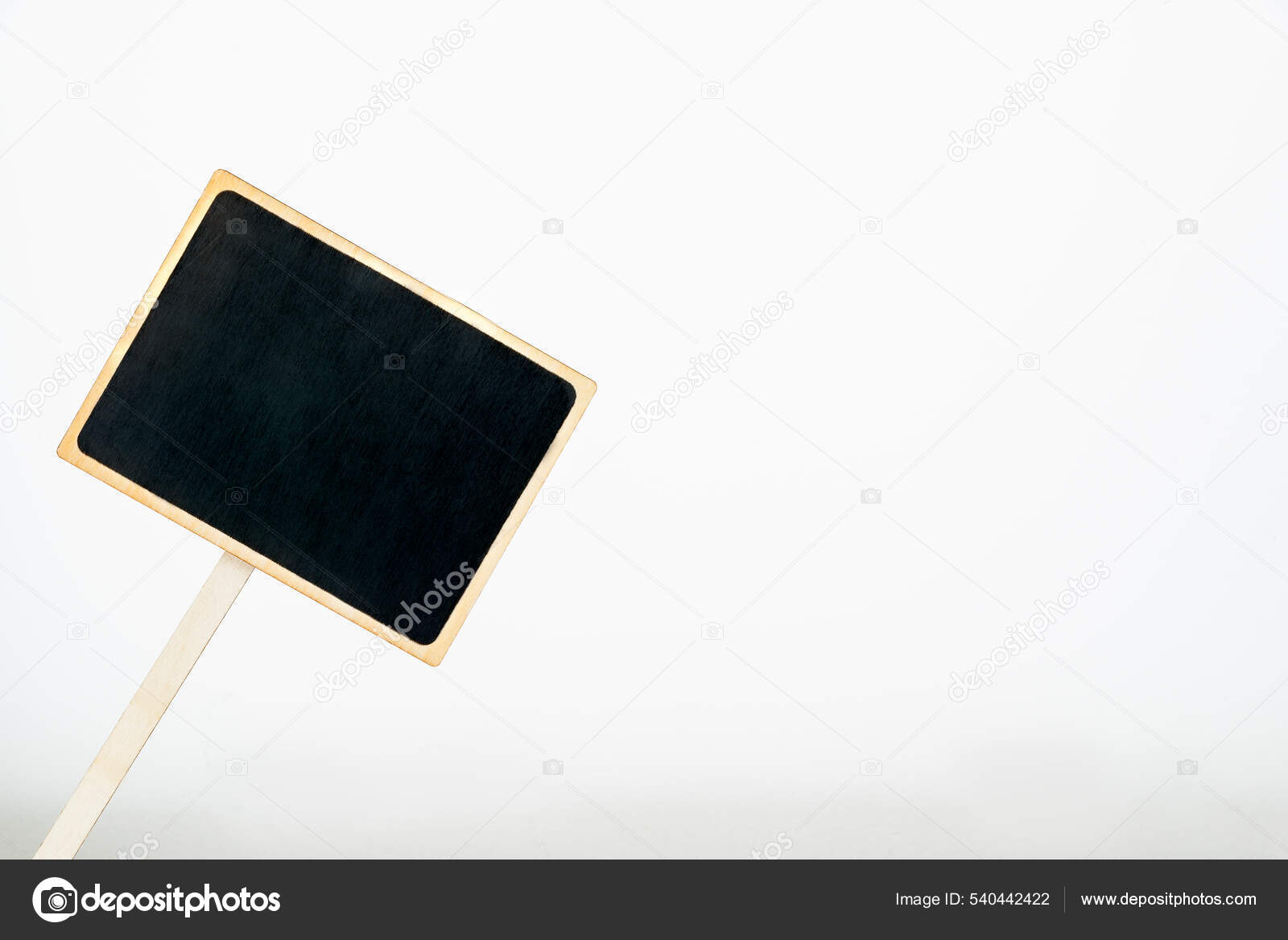 Blank Sign Note Holder For New Announcments. Plain Placard For Recent Ideas  And Plans Stock Photo by ©nialowwa 540442422