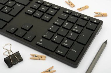 Bilgisayar Klavyesi ve Sembol. İletişim için Bilgi Ortamı. Yeni Fikirler ve Planlama Geliştirme için Laptop Klavyesi. İnternet 'e Teknolojik Erişim