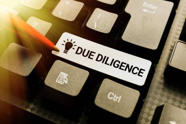 Gösterme Diligence metni yazılıyor. İşletme fikri, Yazılı Belgeler Çevrimiçi Yayınlamak, Uzun Dönem Sözleşmesi Yazmak için diğer işletme mallarına zarar vermekten kaçınır