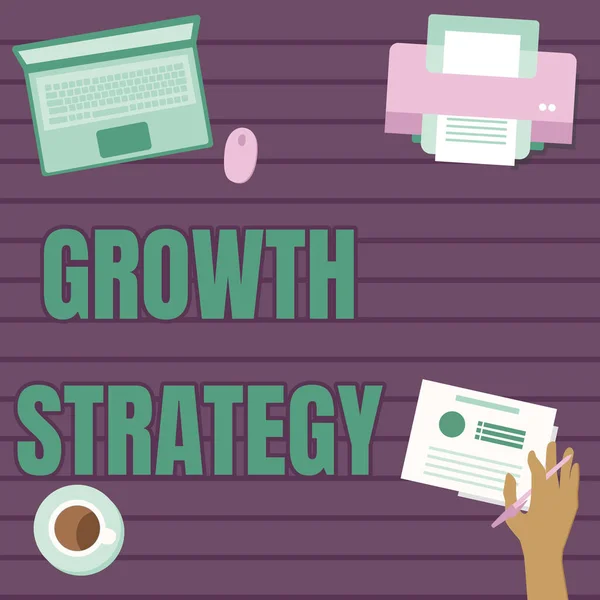 Skriv under tillväxtstrategin. Word Skrivet om strategi som syftar till att vinna större marknadsandel på kort sikt Hand Holding Pen Skapa planer för nya fantastiska idéer — Stockfoto