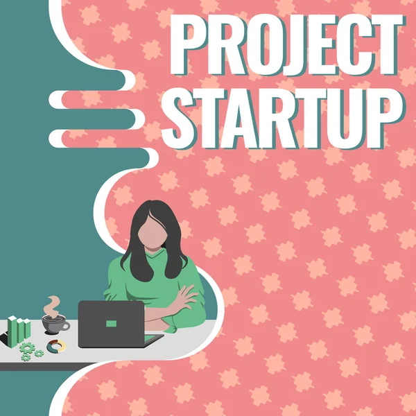 Τίτλος κειμένου που παρουσιάζει το Project Startup. Business showcase a project done on the side not setting up a company Γυναίκα Sitting Using Laptop Online Session Συζητώντας Πρόσφατα Προγράμματα. — Φωτογραφία Αρχείου