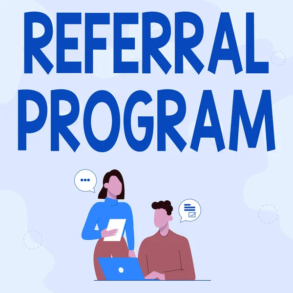 Handschrift tekst Referral Program. Conceptuele foto stuurt eigen patiënt naar een andere arts voor behandeling Partners delen van nieuwe ideeën voor verbetering van vaardigheden werkstrategieën. — Stockfoto