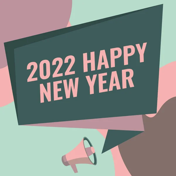 コンセプトキャプション2022あけましておめでとうございます。カレンダー年の初めの概念のお祝いを意味します2022チャットボックスに話すメガホンの描画発表を行う. — ストック写真