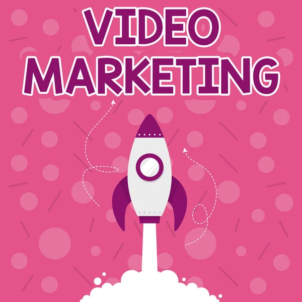Testo calligrafia Video Marketing. Concetto significato Video Marketing Illustrazione di Rocket Ship lancio veloce dritto fino allo spazio esterno. — Foto Stock