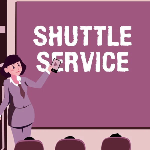 Tekst met inspiratie Shuttle Service. Internet Concept voertuigen zoals bussen reizen vaak tussen twee plaatsen Vrouw Holding Remote Control Presenteren van Nieuwste Ideeën Op Backdrop Screen. — Stockfoto