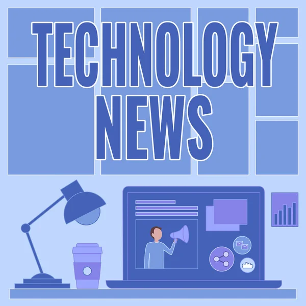 Textzeichen mit Technologienachrichten. Konzept bedeutet neu empfangene oder bemerkenswerte Informationen über Technologie Laptop auf einem Tisch neben Kaffeebecher und Schreibtischlampe zeigt Arbeitsprozess. — Stockfoto