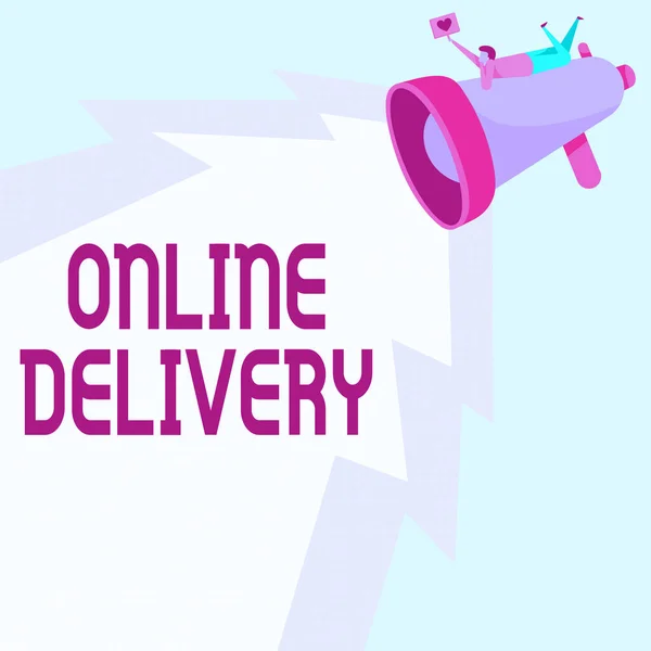 Online Delivery 에 서명하 세요. Business approach the act or way of deliver something drawing on the net Man Drawing On Megaphone Producing Lighting Making Lovely Message. — 스톡 사진