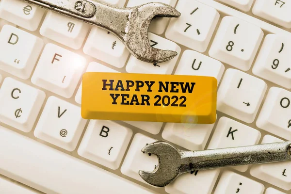 Znamení zobrazující šťastný nový rok 2022. Obchodní přehlídka oslavy začátku kalendářního roku 2022 Vytváření nové koncepce psaní hry, Abstraktní řešení problémů psaní — Stock fotografie