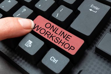 Online Atölye 'deki ilhamı gösteren metin. Belirli bir konu üzerinde iş yaklaşımı ve yoğun faaliyet Soyut Daktilo Çevrimiçi Davetiye Mektupları, Sözcük İşleme Programı Düzeltme