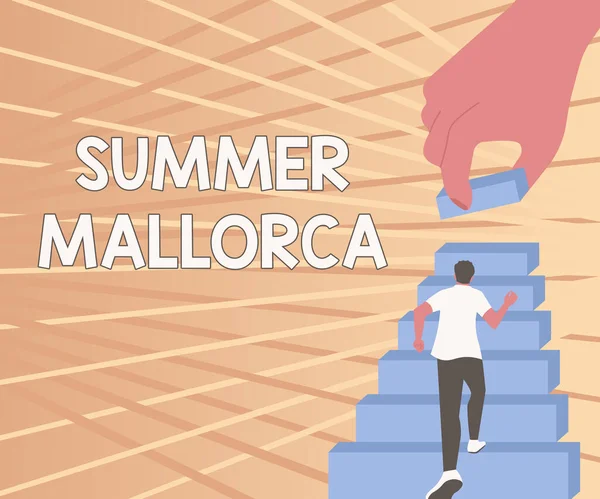Titulek s textem Summer Mallorca. Obchodní nápad Trávit prázdninovou sezónu na Baleárských ostrovech ve Španělsku Gentleman Climbing Up Stair Case Snaží se dosáhnout cílů Definování pokroku. — Stock fotografie