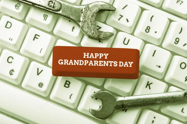 Handskrift skylt Happy Grandparents Day. Business showcase Äldre personer eller äldre personer firar Skriva produkt ingredienser, Sammanfattning Presentera uppgraderat tangentbord — Stockfoto