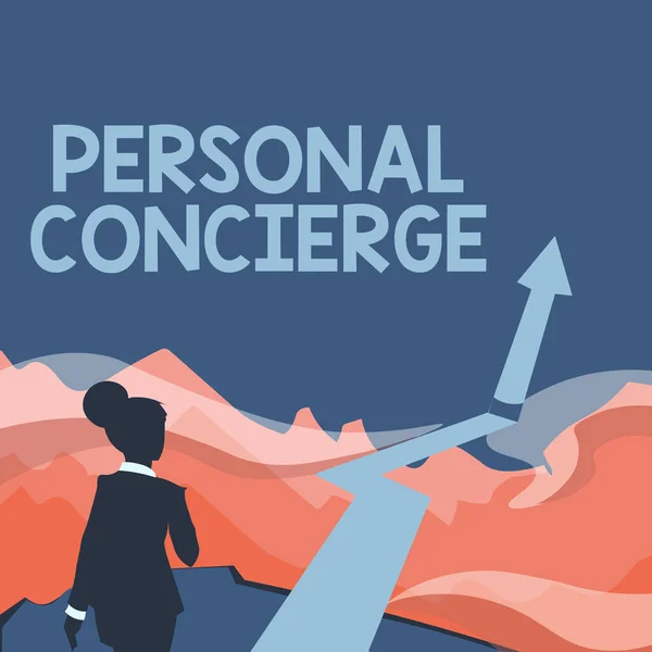 Texto de pie de foto que presenta Personal Concierge. Palabra escrita en alguien que hará arreglos o hará mandados Lady Walking Towards Mountains With An Arrow Marking Success — Foto de Stock