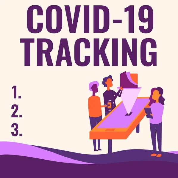 Inspiratie toont teken Covid 19 Tracking. Bedrijfsconcept Onderscheid proces van de mogelijke geïnfecteerde personen Collega 's Tekenen Staande naast tafel Projectie Grafiek Grafiek. — Stockfoto