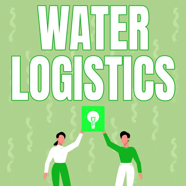 Znak pokazujący Water Logistics. Koncepcja oznaczająca logistykę wody Dwóch kolegów trzymających lampę przedstawiającą nowe osiągnięcia osiągnięte. — Zdjęcie stockowe