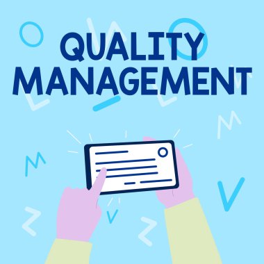 Kavramsal Görünüm Kalite Yönetimi. İşletme vitrininde En İyi Düzey Standart Ürün Hizmetleri El Tutma Önemli Kimlik Kartı Gösterimi.