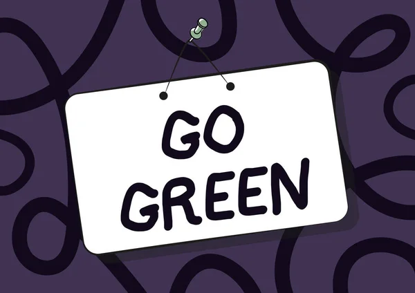 Inspiracja wykazująca znak Go Green. Przegląd biznesu podejmowania bardziej przyjaznych dla środowiska decyzji, jak zmniejszyć recykling Przypinane drzwi napis rysunek z pustej przestrzeni do pisania. — Zdjęcie stockowe