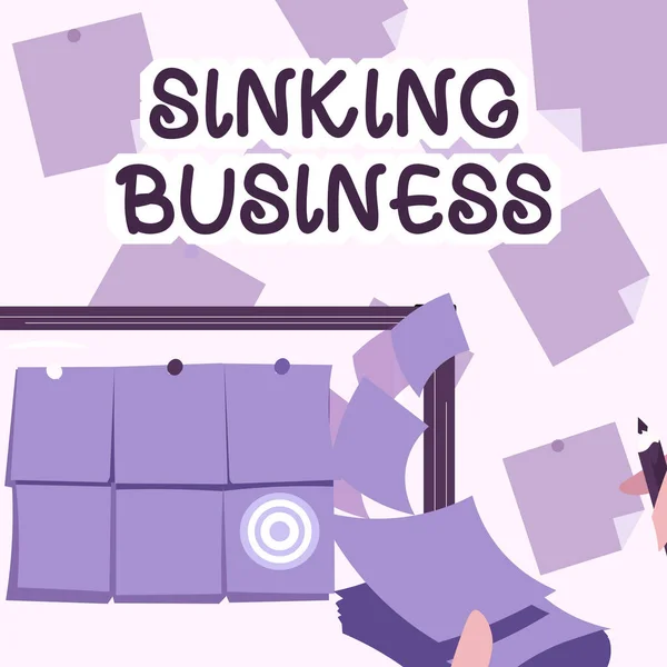 Τίτλος κειμένου που παρουσιάζει το Sinking Business. Business concept η εταιρεία ή άλλος οργανισμός που αποτυγχάνει Backdrop Παρουσιάζοντας Sticky Σημειώσεις Χέρια Γράφοντας Χαρτί Έχοντας θέσει στόχους. — Φωτογραφία Αρχείου