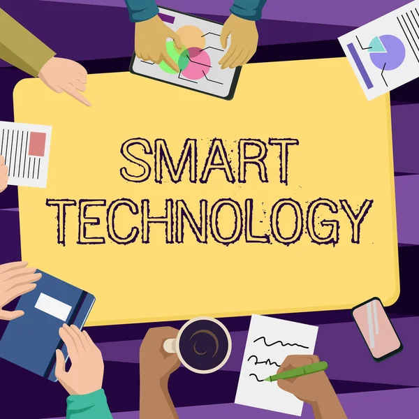 Inspiration mit Zeichen Smart Technology. Geschäftsübersicht Gadgets oder Geräte, die über einen eingebauten Computer oder Chip verfügen. — Stockfoto