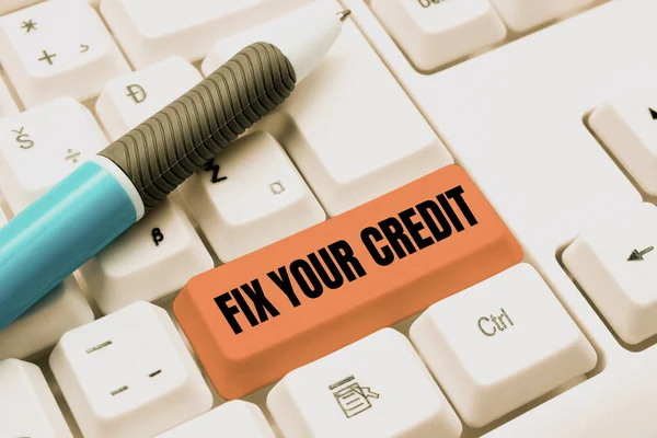 Handschrifttekst Fix Your Credit. Bedrijfsoverzicht verbeteren of verhogen van uw rating of score om geld te krijgen lening of hypotheek Het ontwikkelen van nieuwe interactieve website, bewerken van programmeercodes — Stockfoto