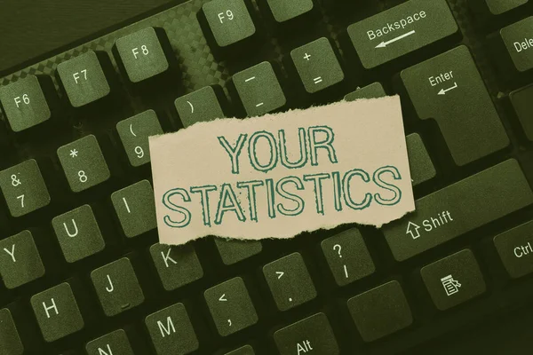 統計のテキストを手書きします。概念写真あなたの統計要約タイプレッスンとレクチャープラン,歌の歌詞のリタイプ — ストック写真
