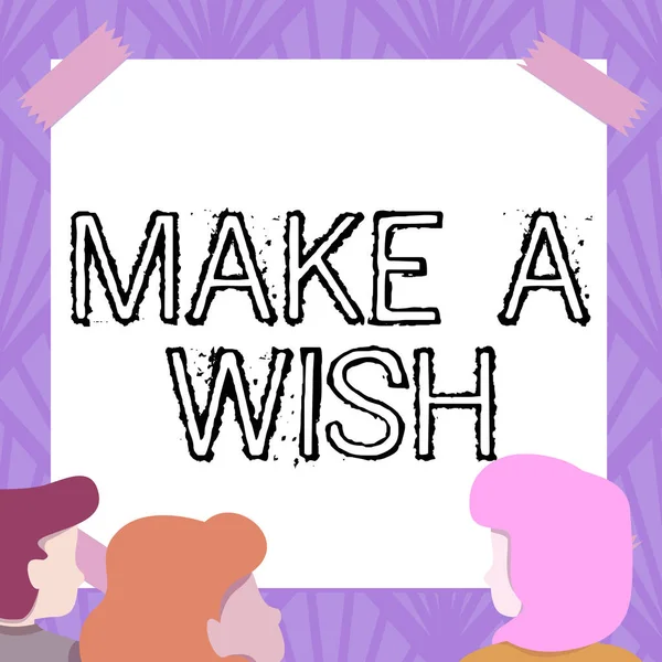 Signo de texto que muestra Make A Wish. Foto conceptual Tener sueños deseos sobre eventos futuros Sé positivo Miembros del equipo Mirando la pizarra blanca Lluvia de ideas Nuevas soluciones — Foto de Stock