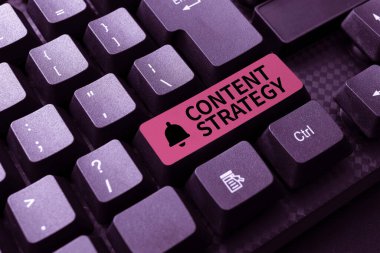 Kavramsal Başlık İçerik Stratejisi. İş fikri önemli pazarlama yaklaşımı alıcıları çekmek için dağıtıldı Yazıcı Online Araştırma Metni Analizi, Kaydedilmiş Ses E- postası Kopyalanıyor