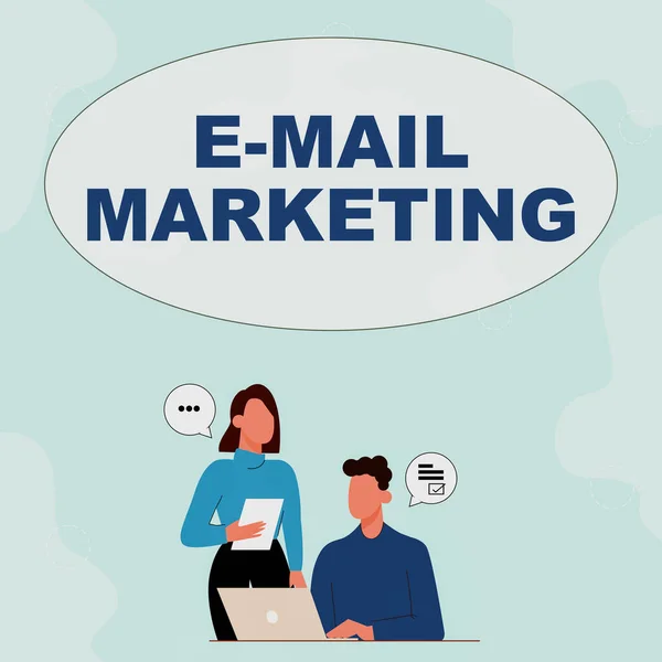 Zeichen für E-Mail Marketing. Word Written on Senden einer kommerziellen Nachricht an eine Gruppe von Zeigern, die E-Mail-Partner verwenden, die neue Ideen für Strategien zur Verbesserung der Fähigkeiten teilen. — Stockfoto