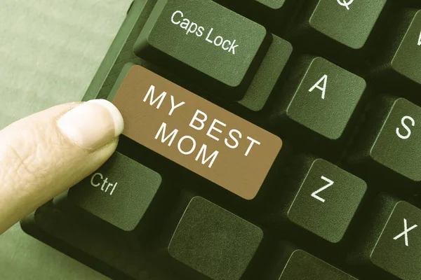 El yazısı işareti En İyi Annem. Annenizin takdir edilmesi anlamına gelen kavram, aşk duygularıdır. İş Sözleşmesi Numunesi 'ne iltifat etmek, Çevrimiçi Talk Show Ses Programını Yazmak,