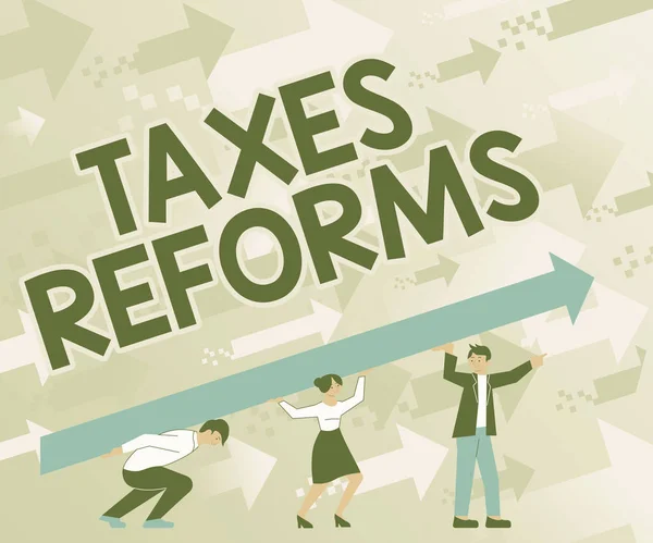 Kavramsal Vergi Reformları. Daha verimli bir süreçte toplanan vergileri yönetme sözcüğü Dört Meslektaşın Bekleyen Büyük Ok Çizimi. — Stok fotoğraf